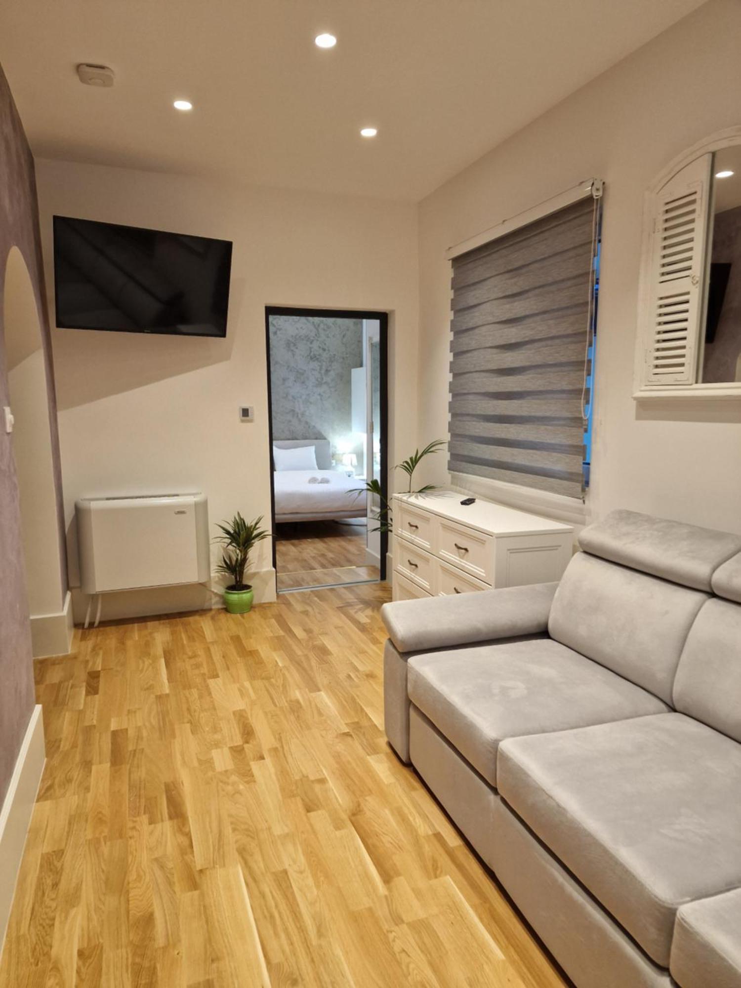 Apartmán Rokebea Luxury Brašov Exteriér fotografie